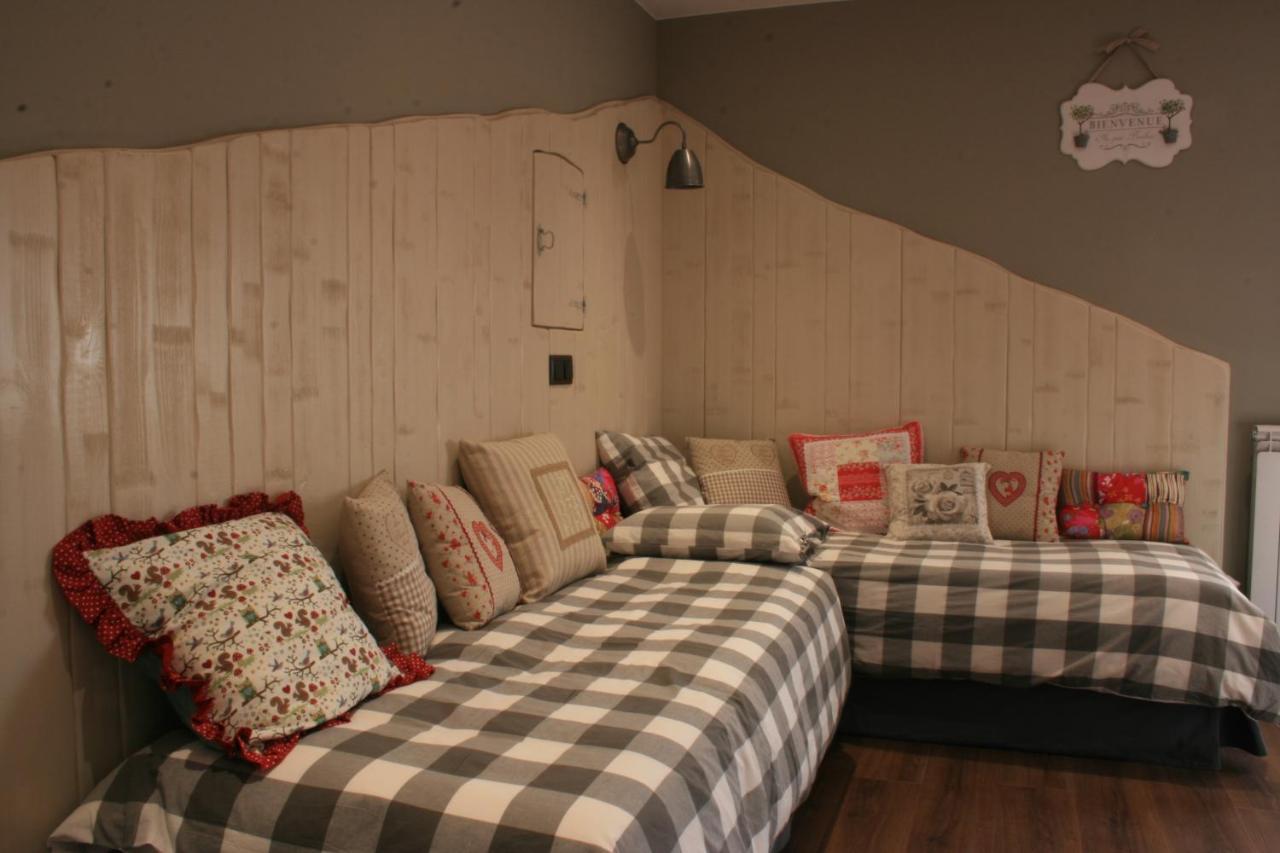 Apartamentos El Rincon De Andrea II Biescas  Zewnętrze zdjęcie