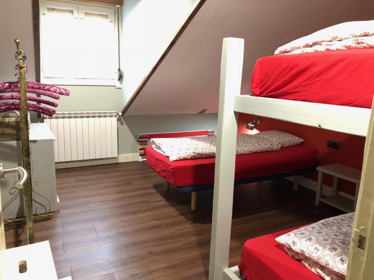 Apartamentos El Rincon De Andrea II Biescas  Zewnętrze zdjęcie
