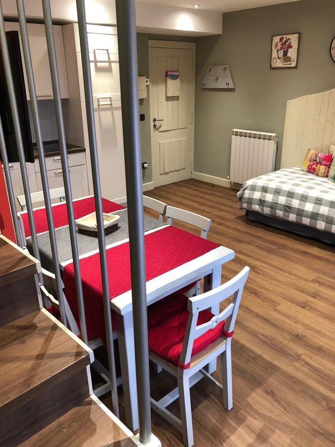 Apartamentos El Rincon De Andrea II Biescas  Zewnętrze zdjęcie