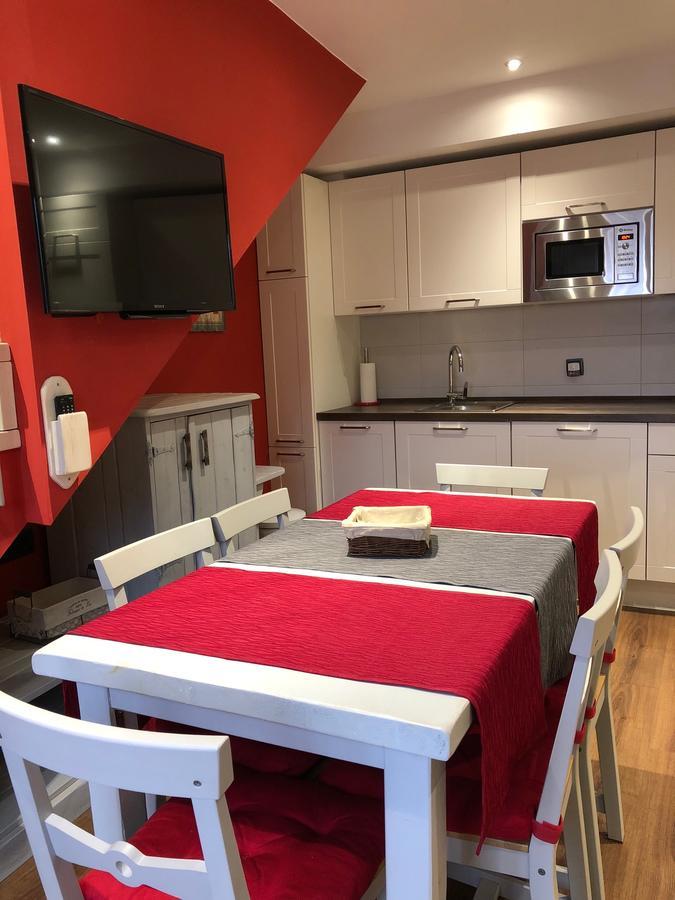 Apartamentos El Rincon De Andrea II Biescas  Zewnętrze zdjęcie