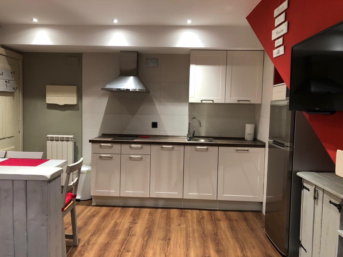 Apartamentos El Rincon De Andrea II Biescas  Zewnętrze zdjęcie