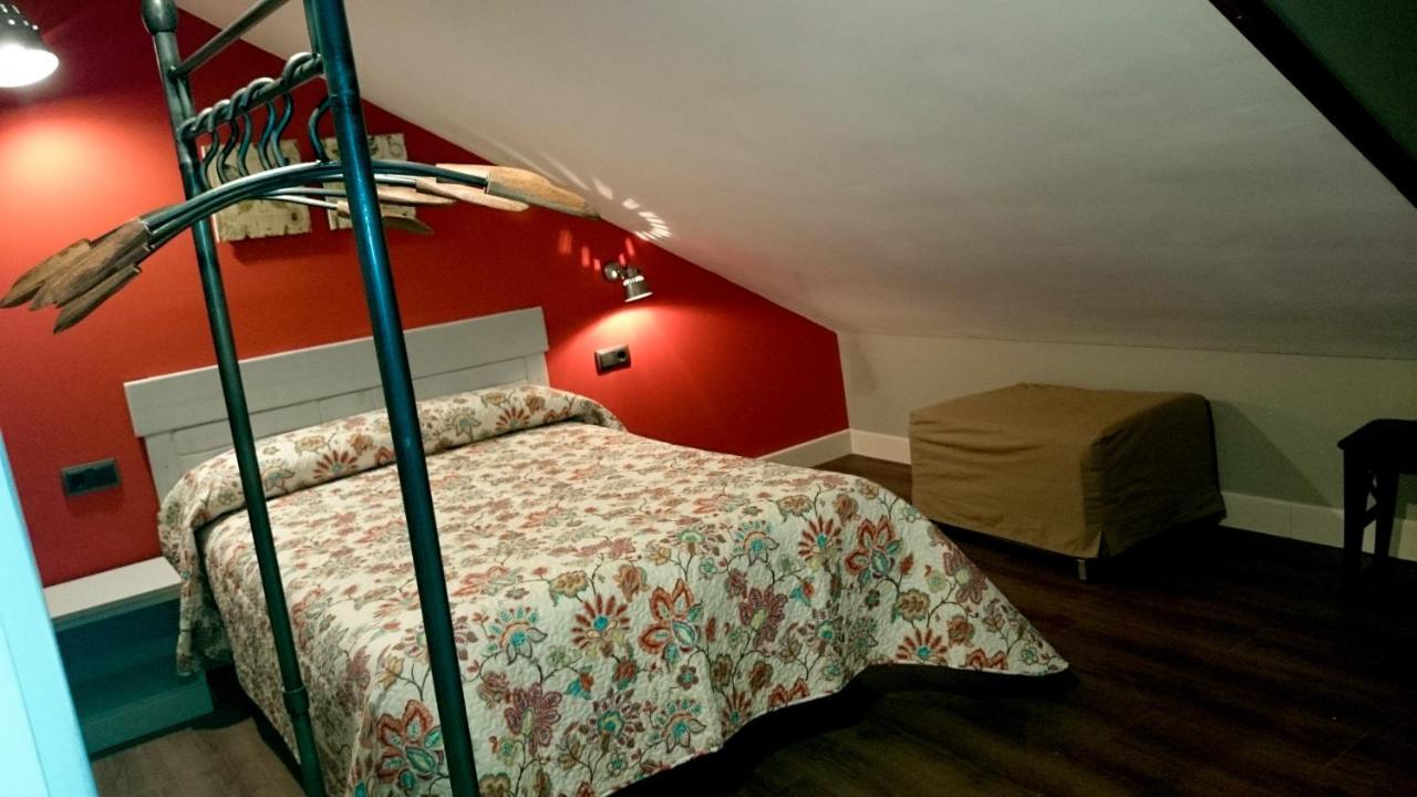 Apartamentos El Rincon De Andrea II Biescas  Zewnętrze zdjęcie