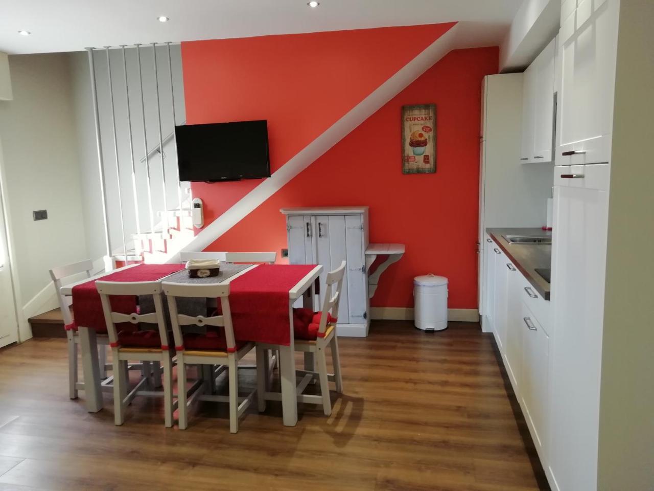 Apartamentos El Rincon De Andrea II Biescas  Zewnętrze zdjęcie